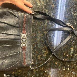 Elegant Black Leather Shoulder Bag